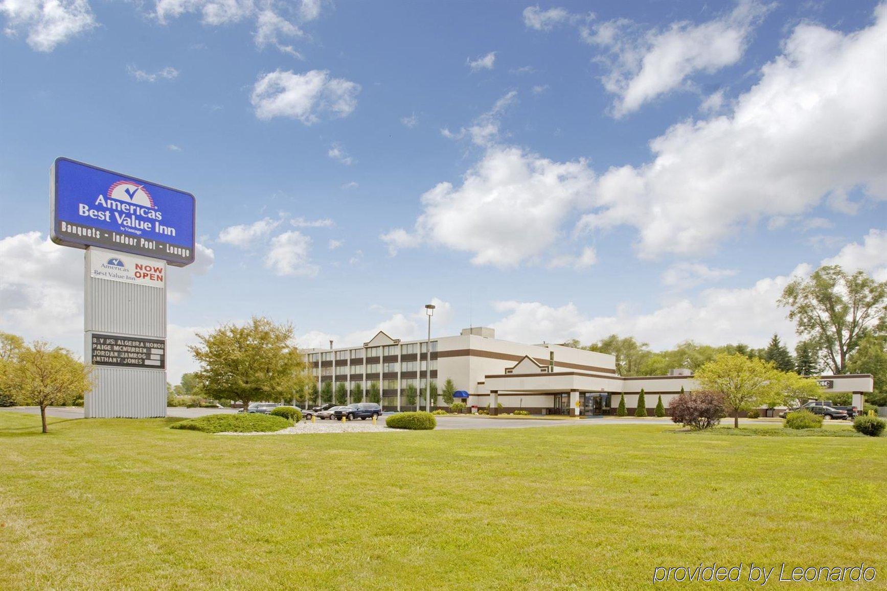 Americas Best Value Inn-Saginaw South Экстерьер фото