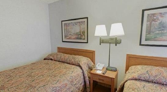 Americas Best Value Inn-Saginaw South Номер фото