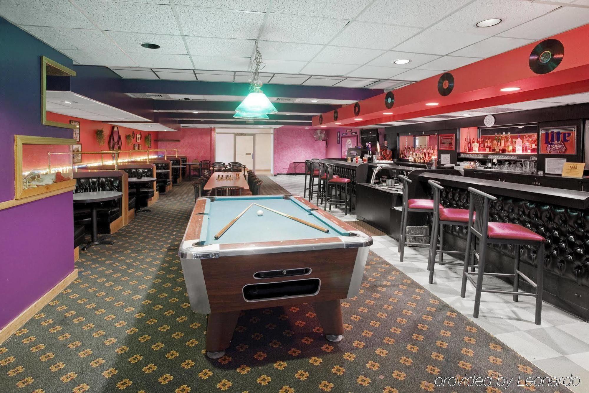 Americas Best Value Inn-Saginaw South Удобства фото